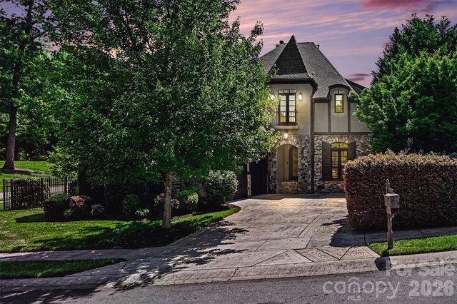 703 Sainte Rose Lane, Charlotte, NC 28226