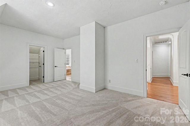 703 Sainte Rose Lane, Charlotte, NC 28226