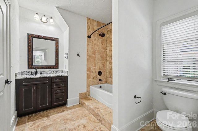 703 Sainte Rose Lane, Charlotte, NC 28226