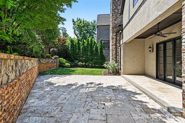 703 Sainte Rose Lane, Charlotte, NC 28226