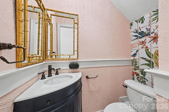 703 Sainte Rose Lane, Charlotte, NC 28226