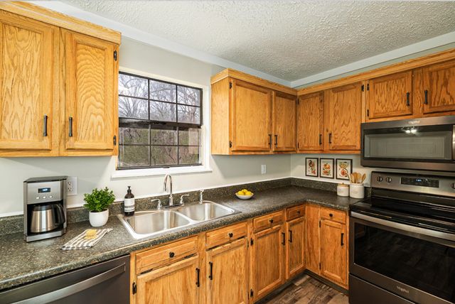 806 Towanda Trail, Athens, TN 37303