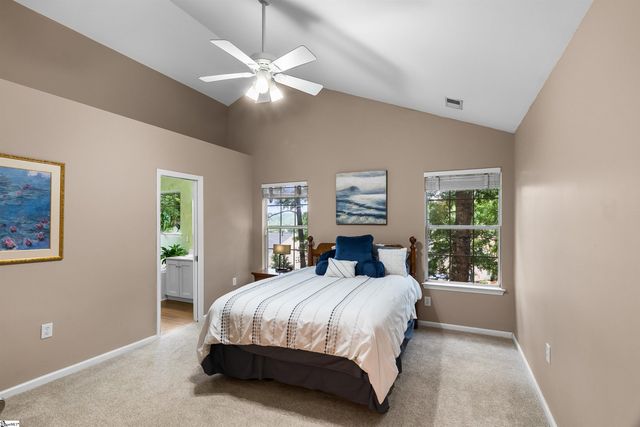 6 S Penobscot Court, Simpsonville, SC 29681