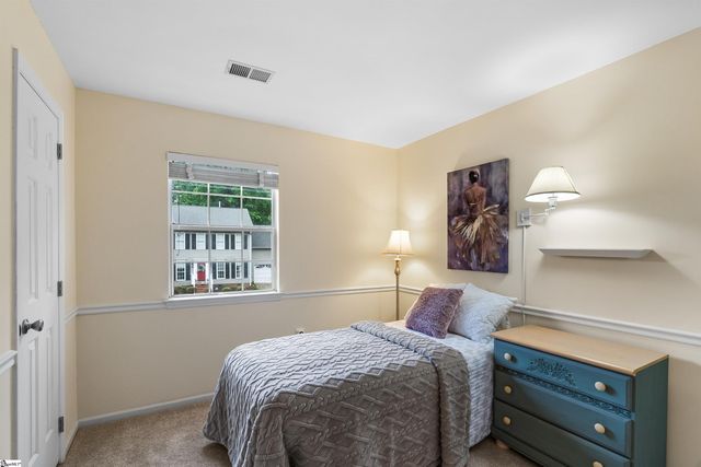 6 S Penobscot Court, Simpsonville, SC 29681
