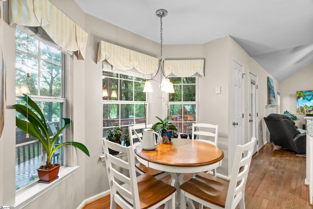 6 S Penobscot Court, Simpsonville, SC 29681