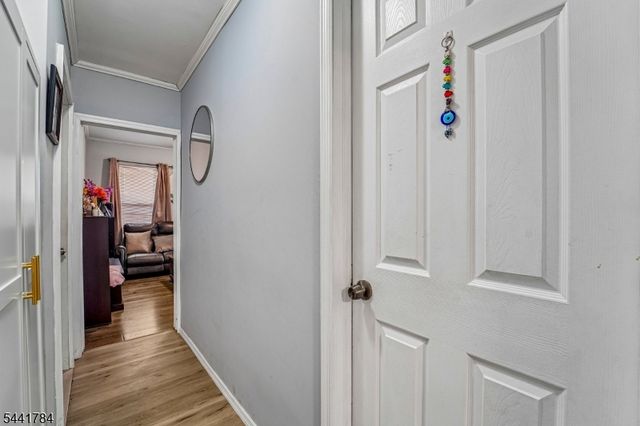 70 Genessee Ave, Paterson City, NJ 07503