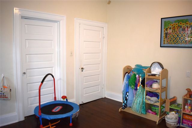 3135 CLOVERDALE Road, Montgomery, AL 36106