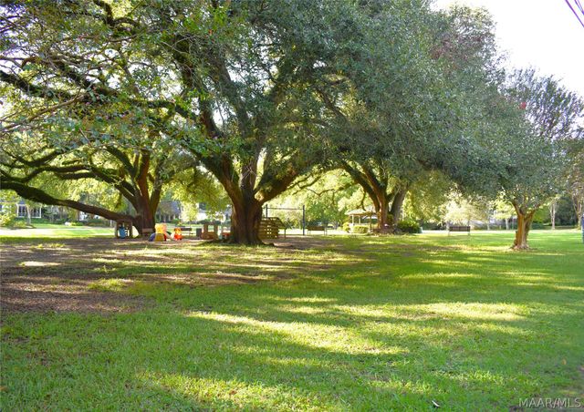 3135 CLOVERDALE Road, Montgomery, AL 36106