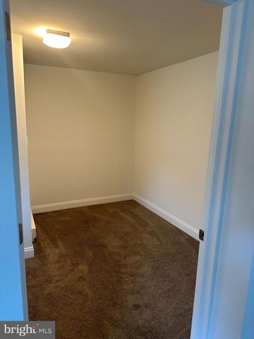 211 N FURNACE ST, Birdsboro, PA 19508