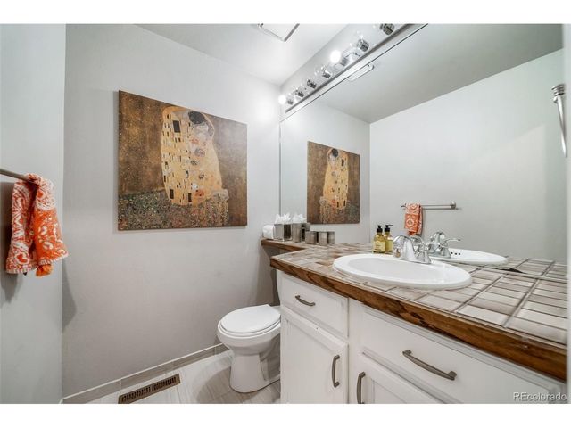 2874 W Long Dr B, Littleton, CO 80120