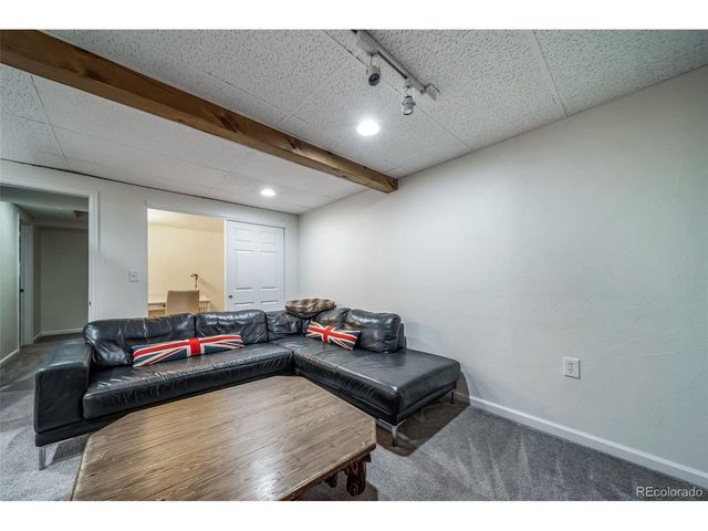 2874 W Long Dr B, Littleton, CO 80120