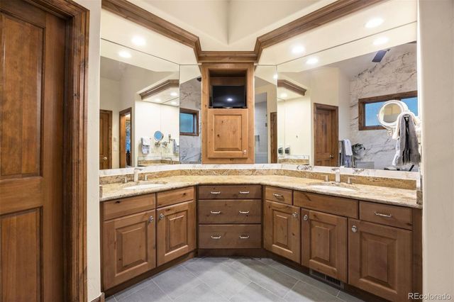 5276 Red Pass Court, Castle Rock, CO 80108
