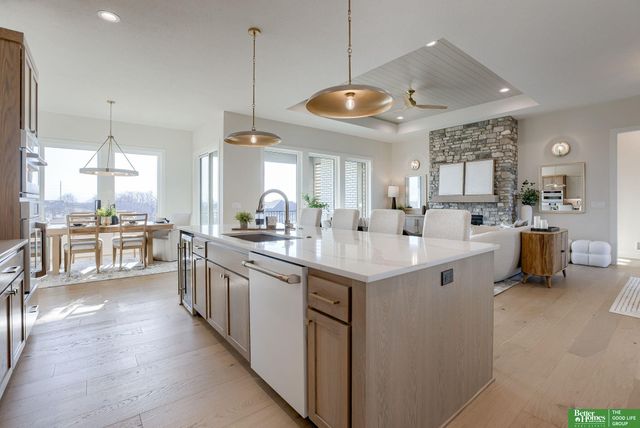 20658 Laurel Avenue, Elkhorn, NE 68022