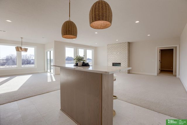 20658 Laurel Avenue, Elkhorn, NE 68022