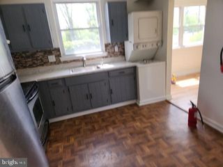1 FLORENCE TOLLGATE # 1, Florence, NJ 08518