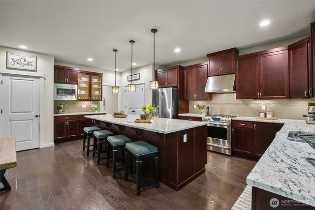 10910 204th Avenue SE, Snohomish, WA 98290