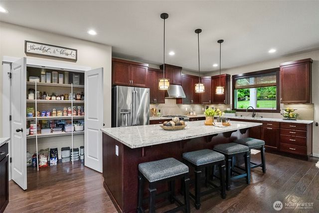 10910 204th Avenue SE, Snohomish, WA 98290
