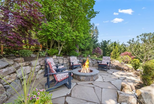 10910 204th Avenue SE, Snohomish, WA 98290