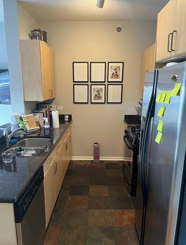 1546 N ORLEANS Street 603, Chicago, IL 60610
