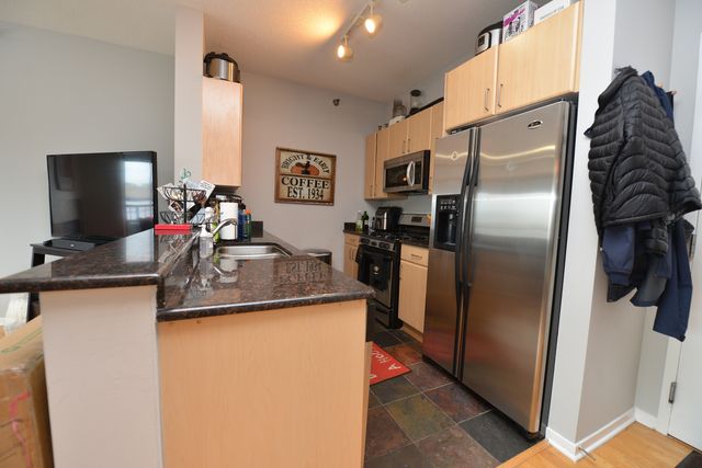 1546 N ORLEANS Street 603, Chicago, IL 60610