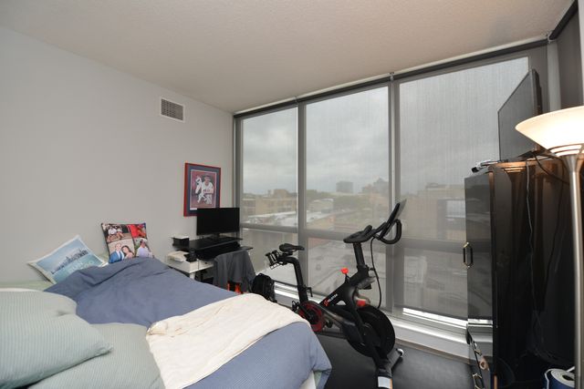 1546 N ORLEANS Street 603, Chicago, IL 60610