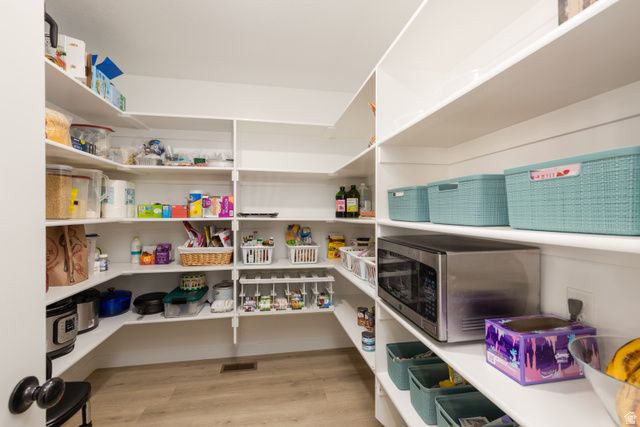 2994 W 1975 N, Plain City, UT 84404