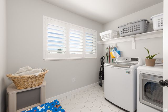 2994 W 1975 N, Plain City, UT 84404