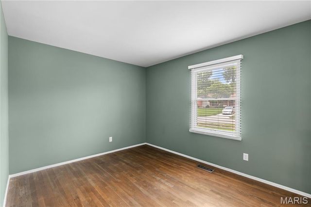 2193 Farnham Lane, Florissant, MO 63033