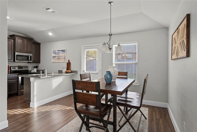 1405 Warringwood Drive, Greenville, TX 75402