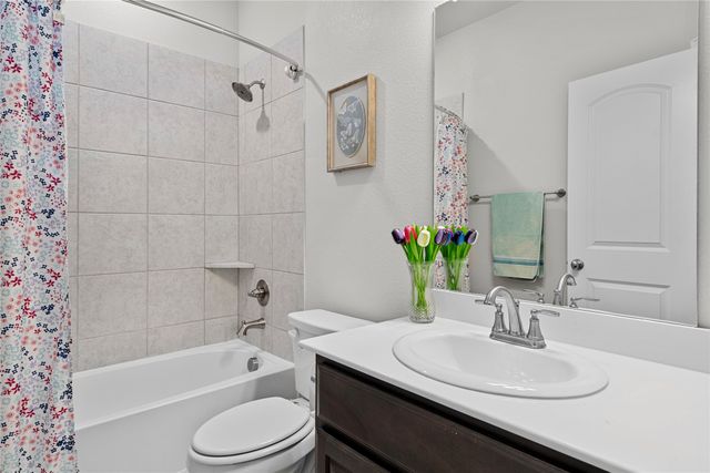 1405 Warringwood Drive, Greenville, TX 75402