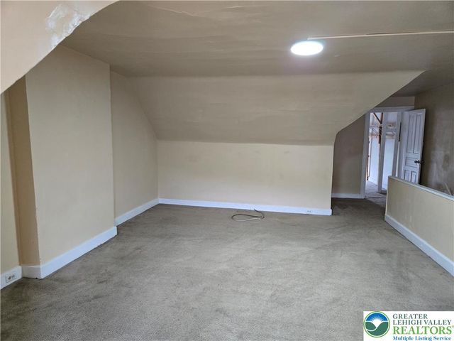 624 Cherokee Street, Bethlehem City, PA 18015