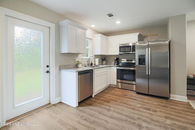 13498 Kelly Street, Gulfport, MS 39503