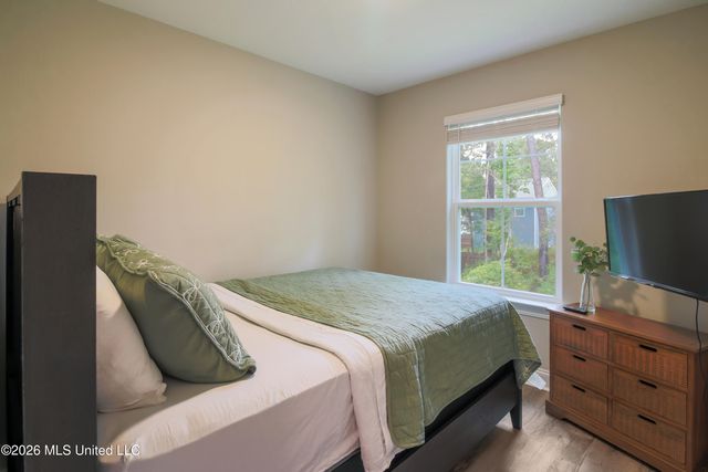 13498 Kelly Street, Gulfport, MS 39503
