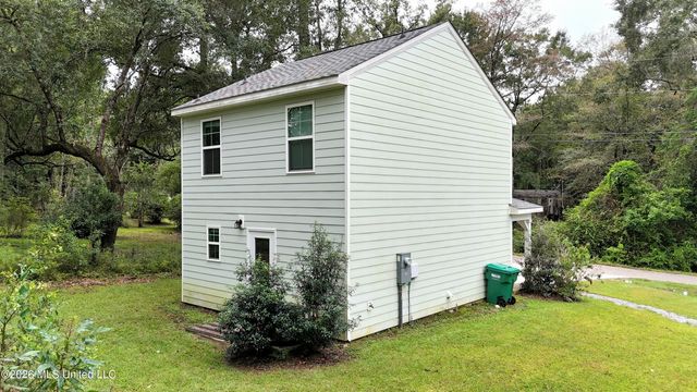 13498 Kelly Street, Gulfport, MS 39503
