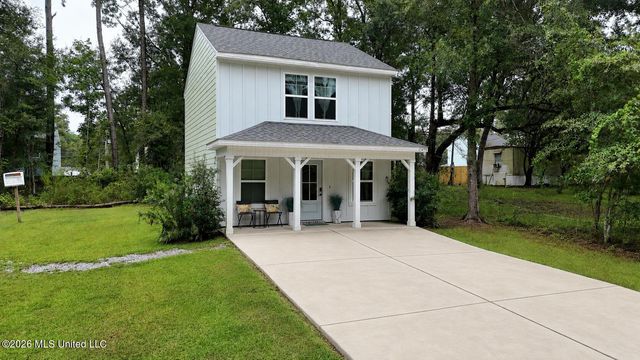 13498 Kelly Street, Gulfport, MS 39503