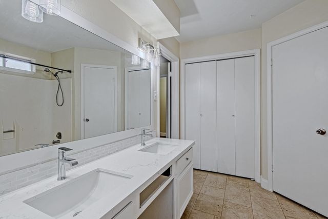 17811 Hawk Haven Lane, Spring, TX 77379