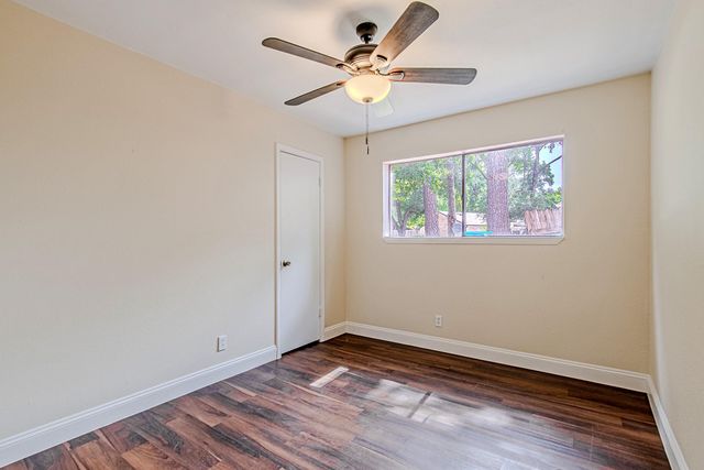 17811 Hawk Haven Lane, Spring, TX 77379