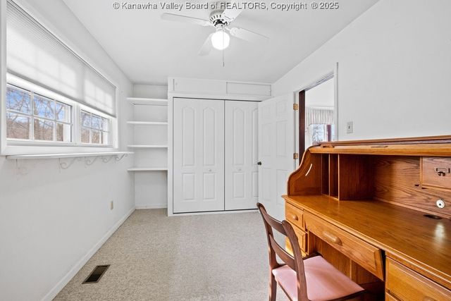 1203 Oakmont Road, Charleston, WV 25314