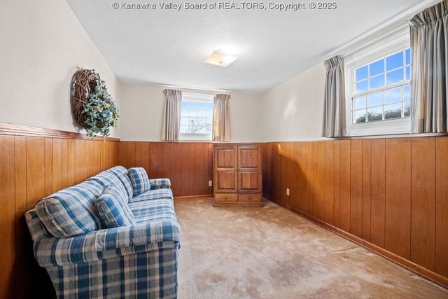 1203 Oakmont Road, Charleston, WV 25314