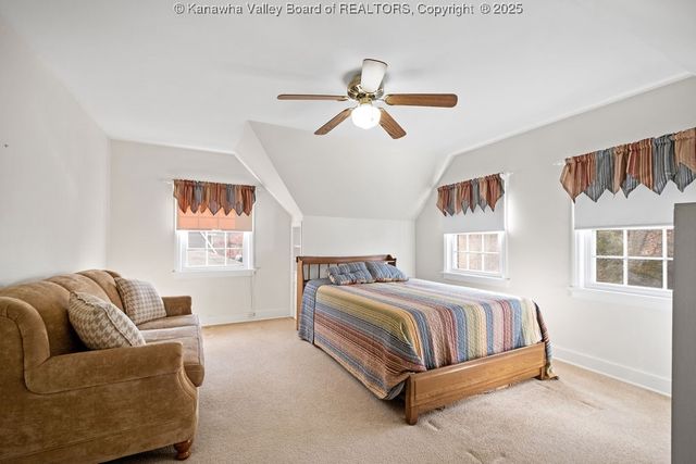 1203 Oakmont Road, Charleston, WV 25314