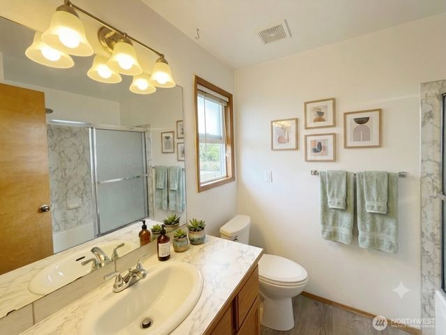 2539 S Graham, Seattle, WA 98108