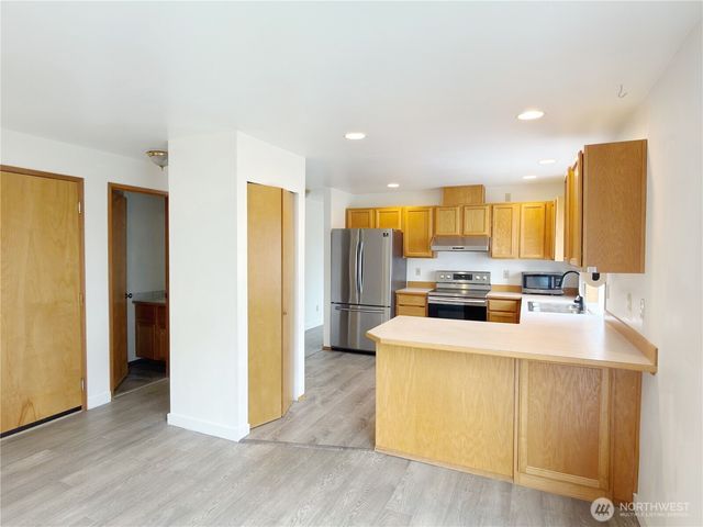 2539 S Graham, Seattle, WA 98108