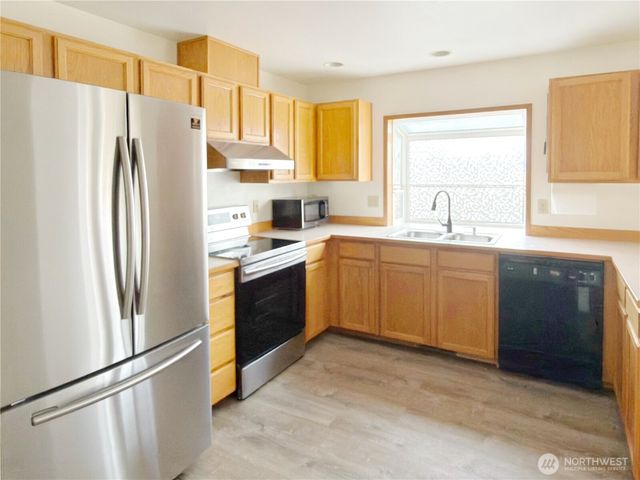 2539 S Graham, Seattle, WA 98108