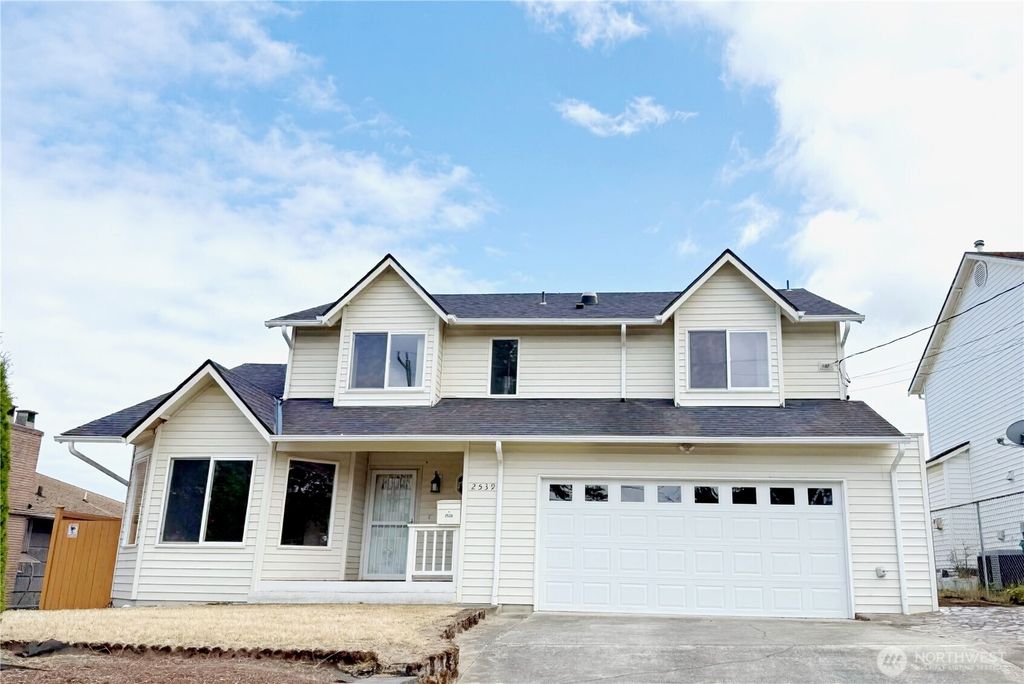 2539 S Graham, Seattle, WA 98108