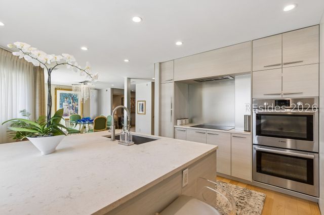 4 Village North Dr Apt 43, Hilton Head Island, SC 29926