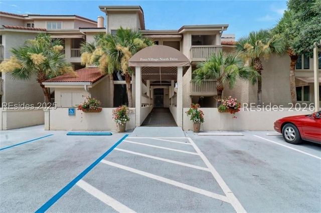 4 Village North Dr Apt 43, Hilton Head Island, SC 29926