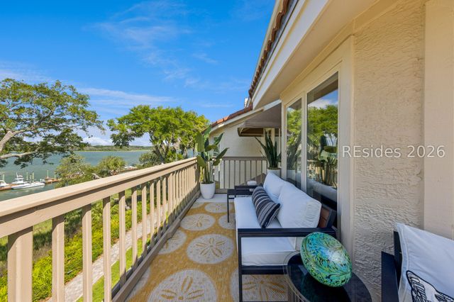 4 Village North Dr Apt 43, Hilton Head Island, SC 29926