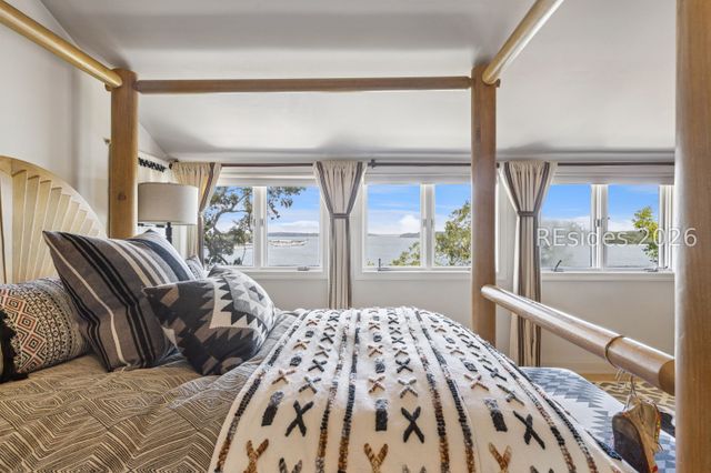 4 Village North Dr Apt 43, Hilton Head Island, SC 29926