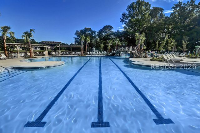 4 Village North Dr Apt 43, Hilton Head Island, SC 29926