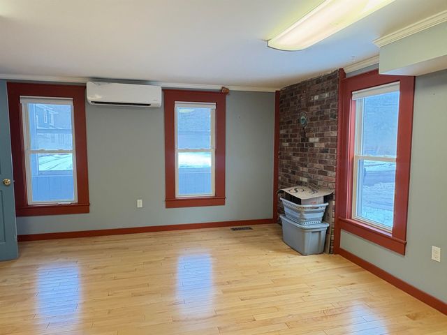 143 South Main Street, Waterbury, VT 05676